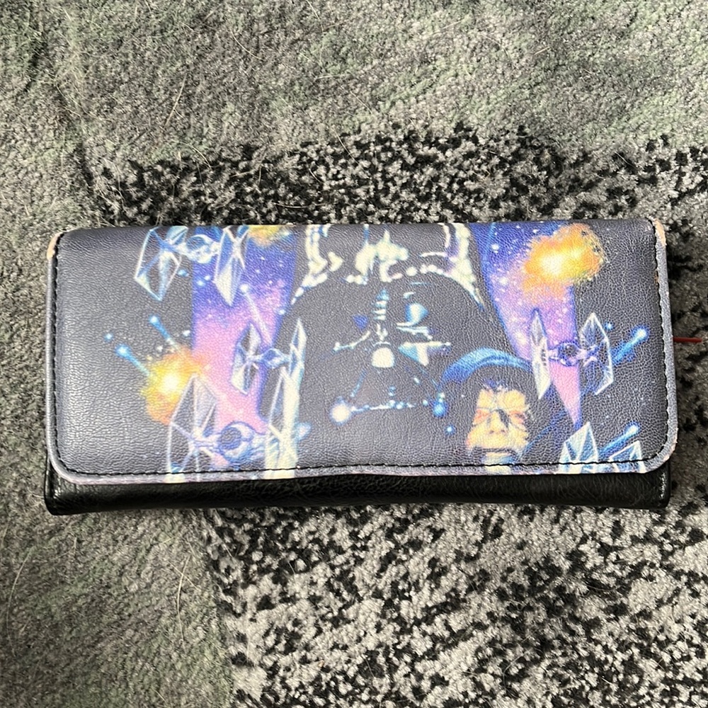 Loungefly Star Wars wallet